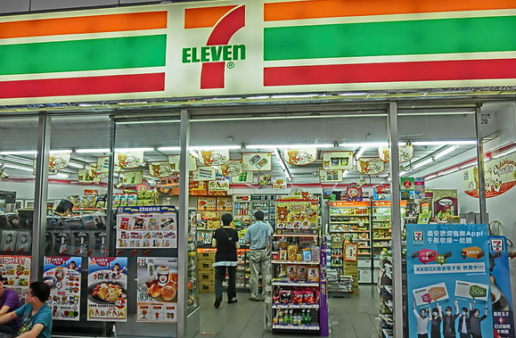 2026 想开一家稳赚便利店？711加盟为什么是首选-图片1